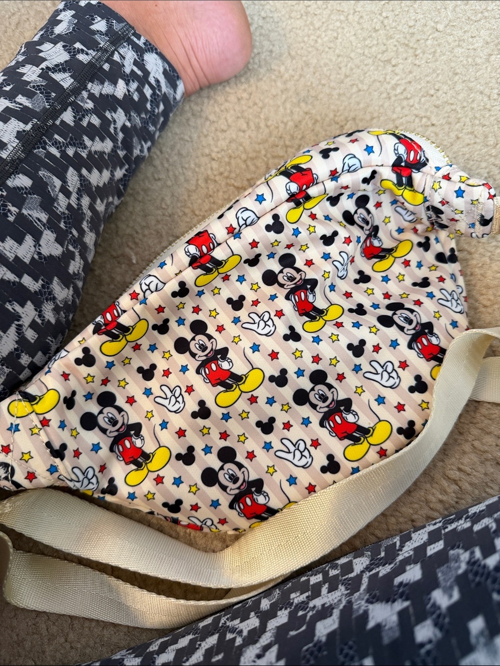 Stoney Clover Lane Mickey Fanny pack- Tori - Picture 4 of 5